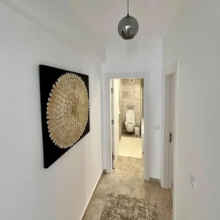 Viva Solid House * Mamaia