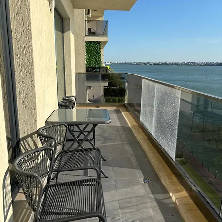 Apartment Viva Solid House Mamaia
